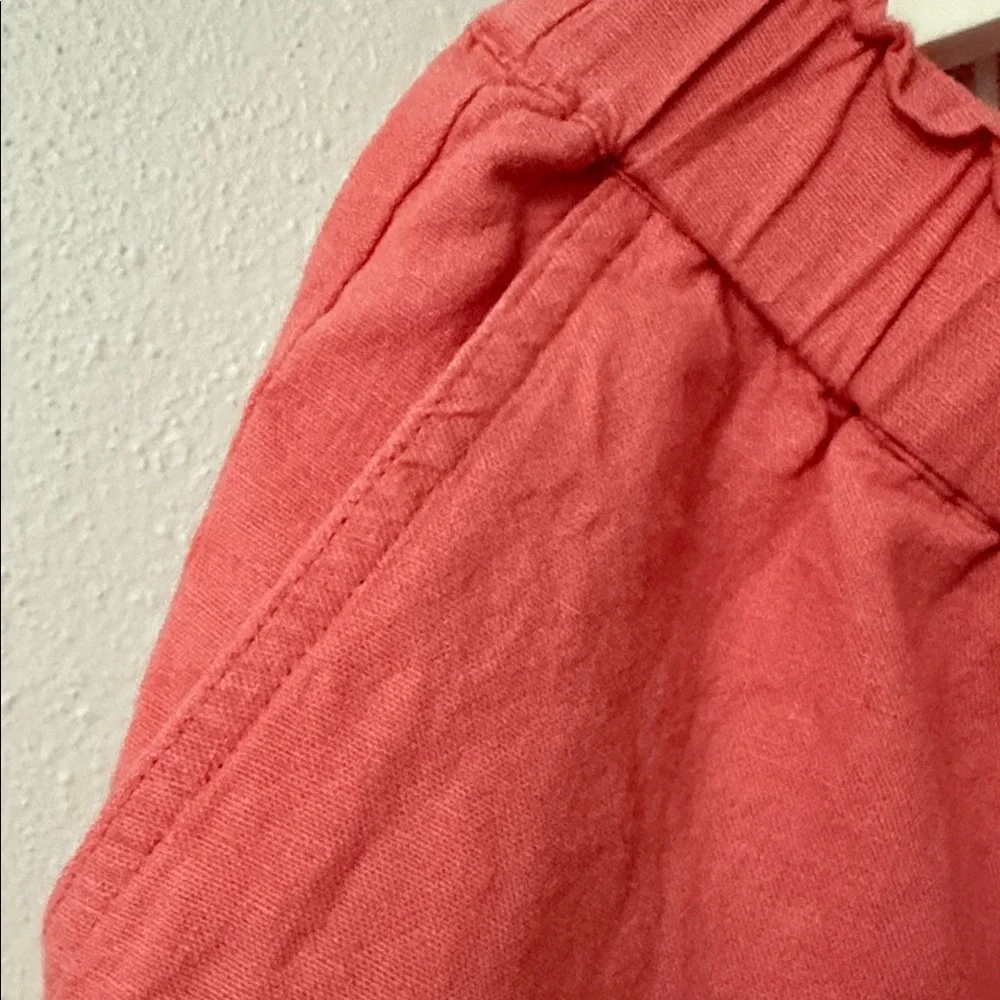 Peach/deamcicle and White Striped Blouse and Shorts Set (look at other pics) - Picture 8 of 14